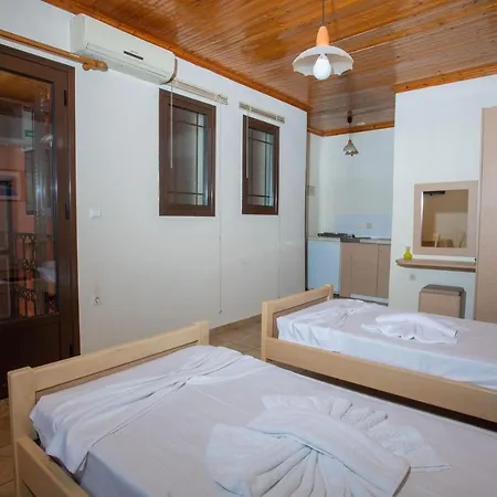 Dimitra Aparthotel *